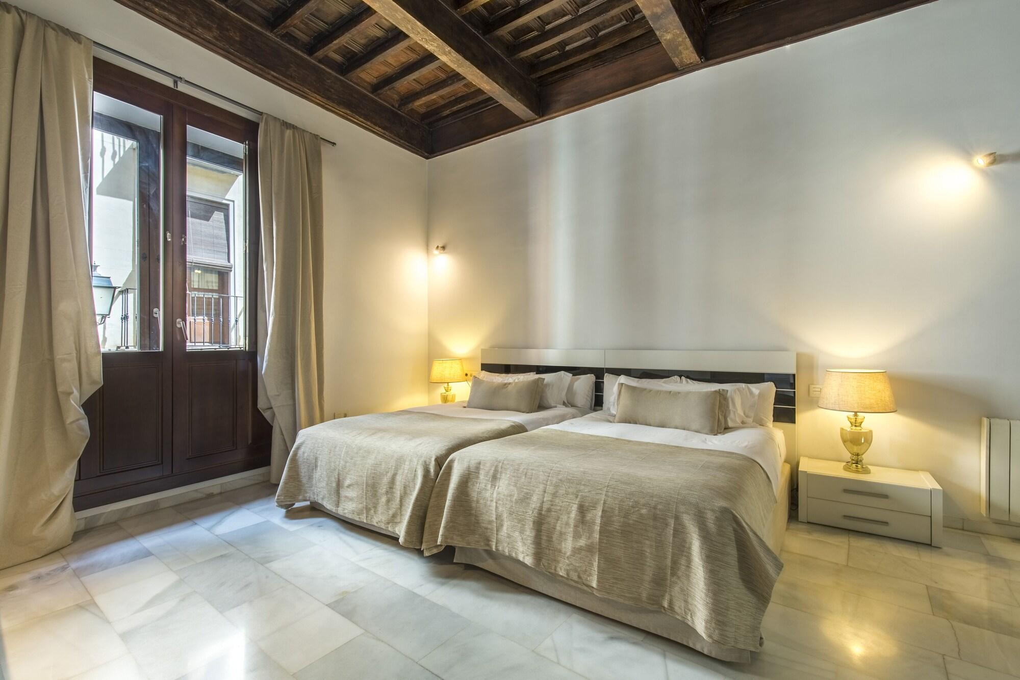 Elvira Suites Granada Eksteriør billede