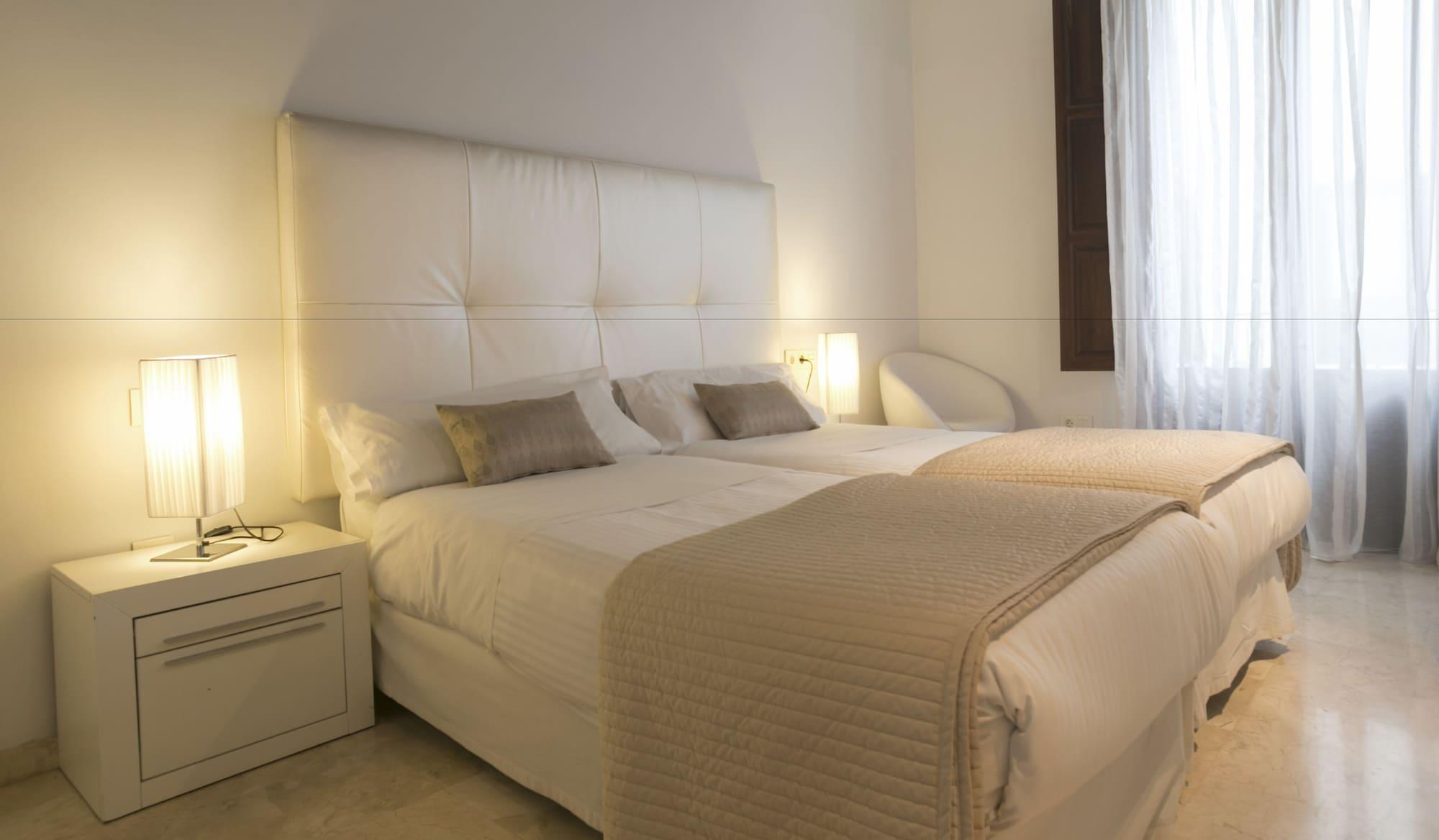 Elvira Suites Granada Eksteriør billede