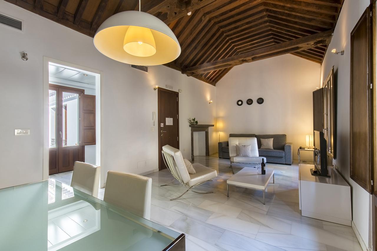 Elvira Suites Granada Eksteriør billede